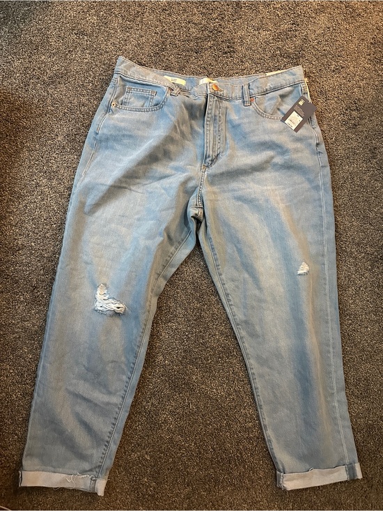 Universal Thread Denim - Light Blue Distressed Women's Jeans Universal Threads 14